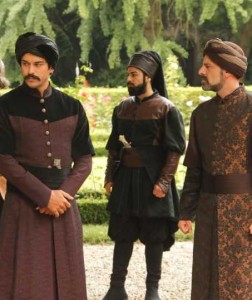 Rustem prijeti Bali begu