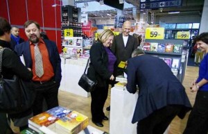 Ministrica kulture, Daniel Zderic