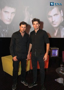 2Cellos