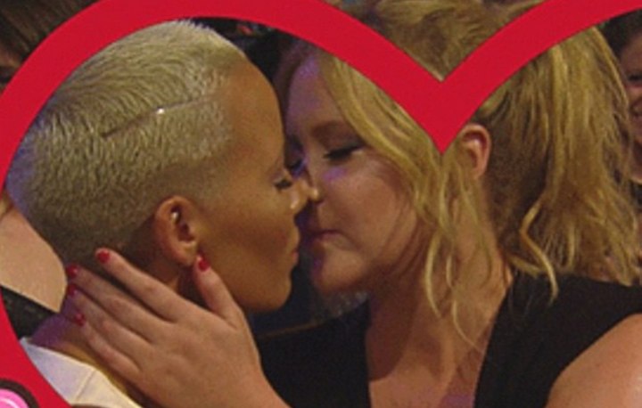 MTV Movie Awards: Zanimljivosti i poljubac Amy i Amber