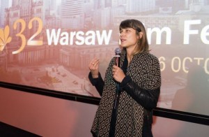 Ne gledaj mi u pijat, Hana Jušić