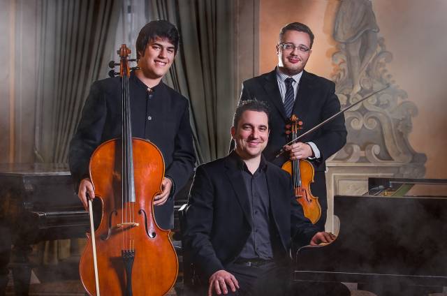 Riječki klavirski trio otvara ciklus Komorni koncerti u Zajcu