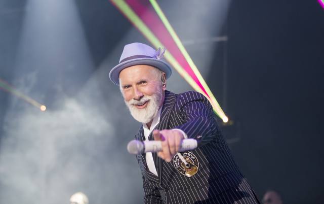 Dino Merlin iz Varaždina: Živim život kao da sanjam Dino Merlin iz Varaždina: Živim život kao da sanjam