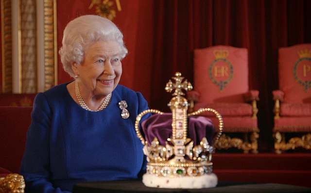Skrivena priča: Krunidba kraljice Elizabete II.