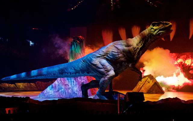 Spektakl u Areni: Šetnja s dinosaurima