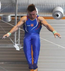 Tin Srbić