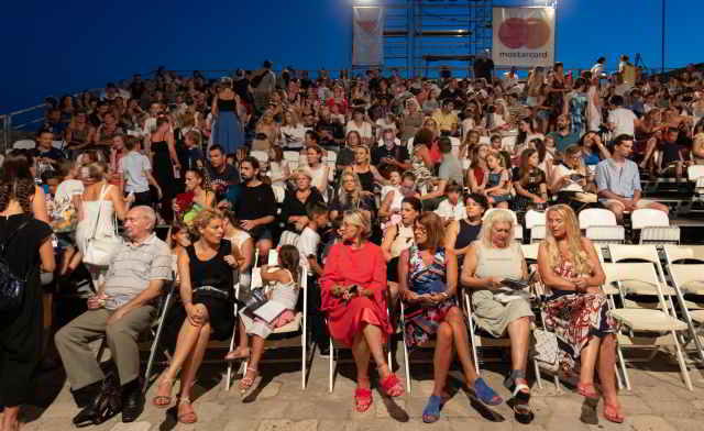 Bijesni Orlando oduševio publiku svih generacija na taraci tvrđave Revelin