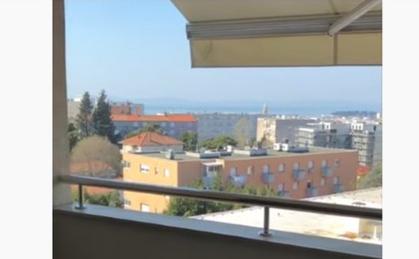 Video s vlastitog balkona: Arijana Čulina pjeva o koroni