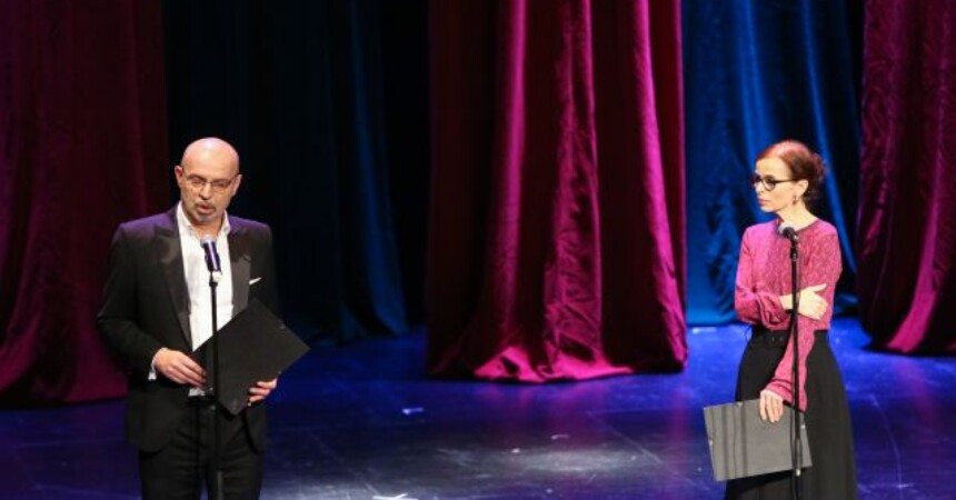 Zahvala zdravstvenim djelatnicima: Održan Advent u HNK