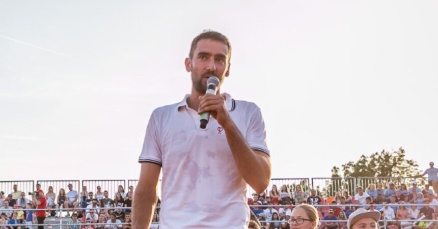 Čilić: Veseli nas da vratimo duh i osmijeh na lice djeci