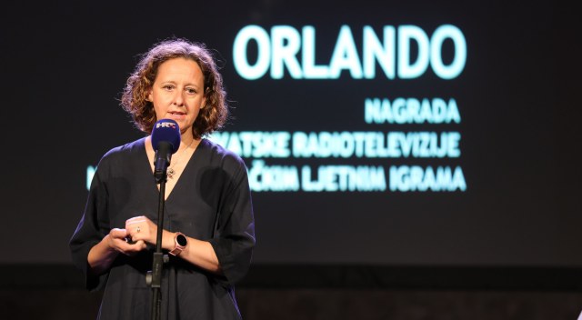 Nina Obuljen Korzinek