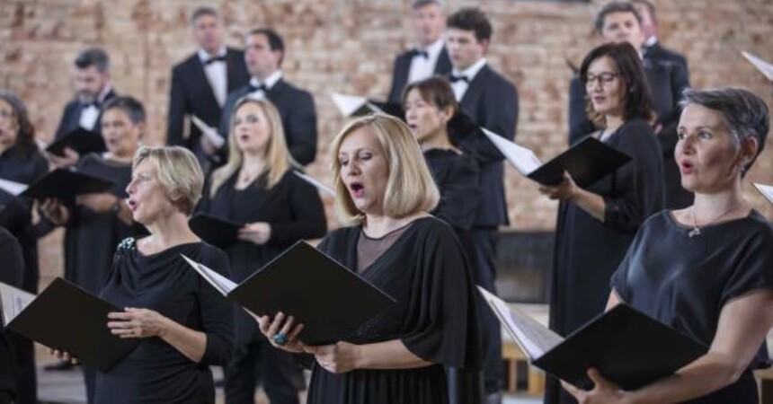 U ciklusu Sfumato – slovenski dirigent Sebastjan Vrhovnik